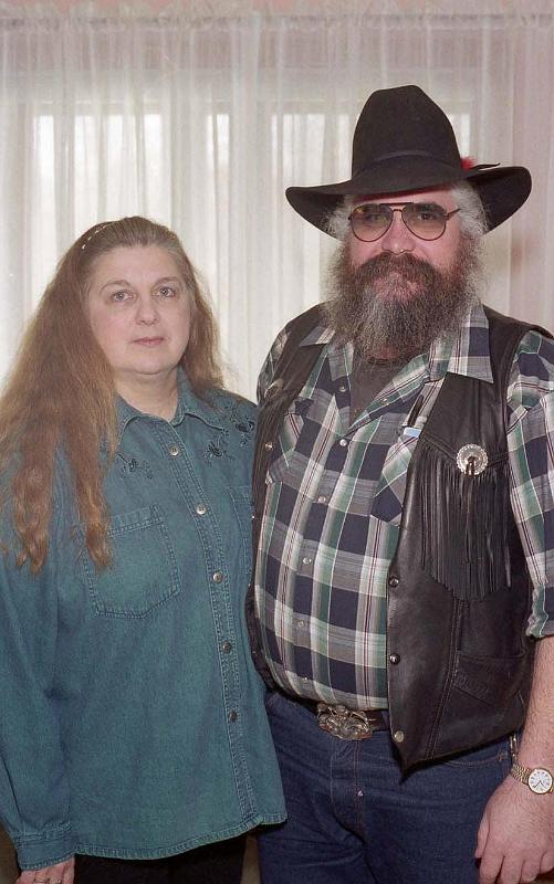 036 Our Wedding Day 29-Nov-2002 Sissy and Calvin.jpg